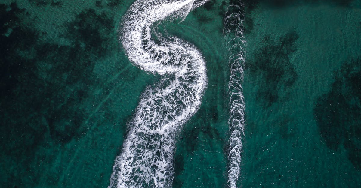 Comparing Sailing Yachts: Size, Amenities and Performance