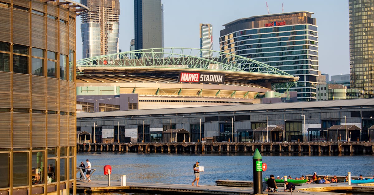 Evaluating Customer Service of Online Boat Rental Services