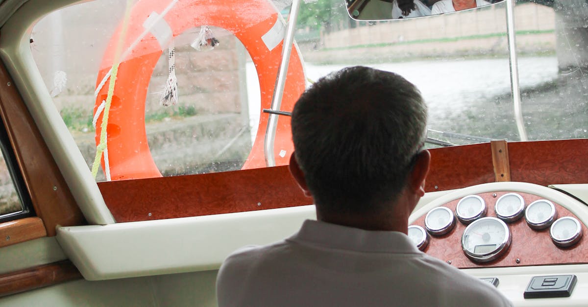 Exploring Payment Plans for Self-Drive Boats in Melbourne