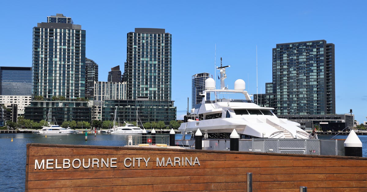 Navigating the Hidden Gems of Port Phillip Bay with Your Self-Drive Boat
