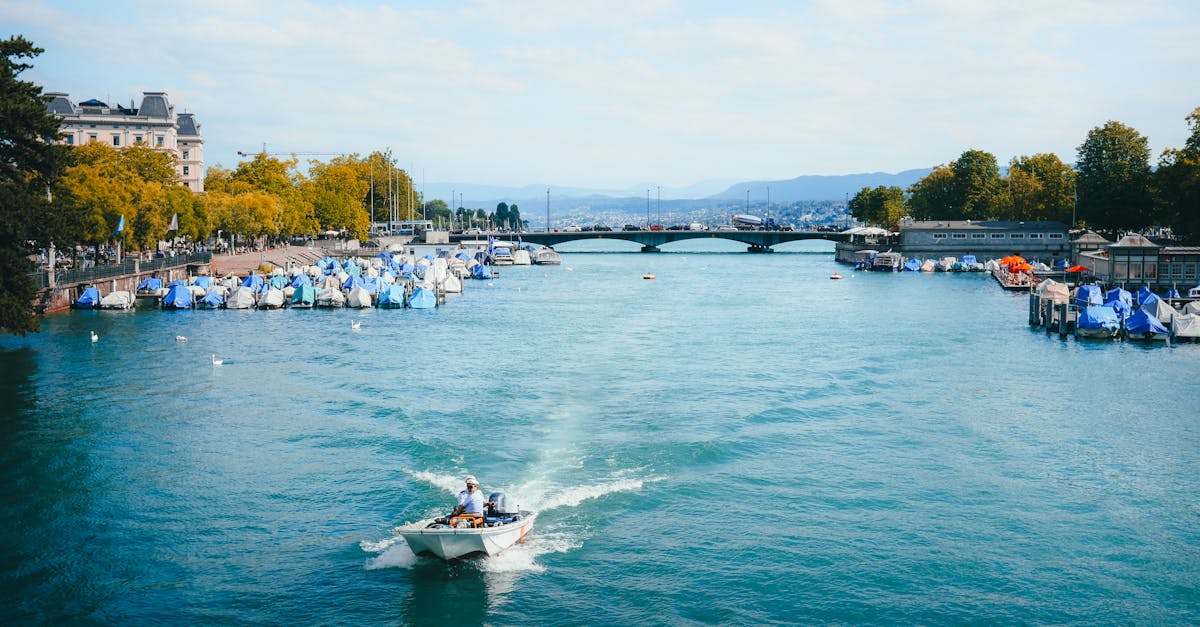 Navigating the Yarra River: A Guide for Self-Drive Boat Rentals